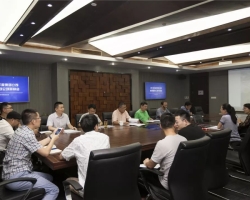 集团举办2019年度科研项目立项答辩会